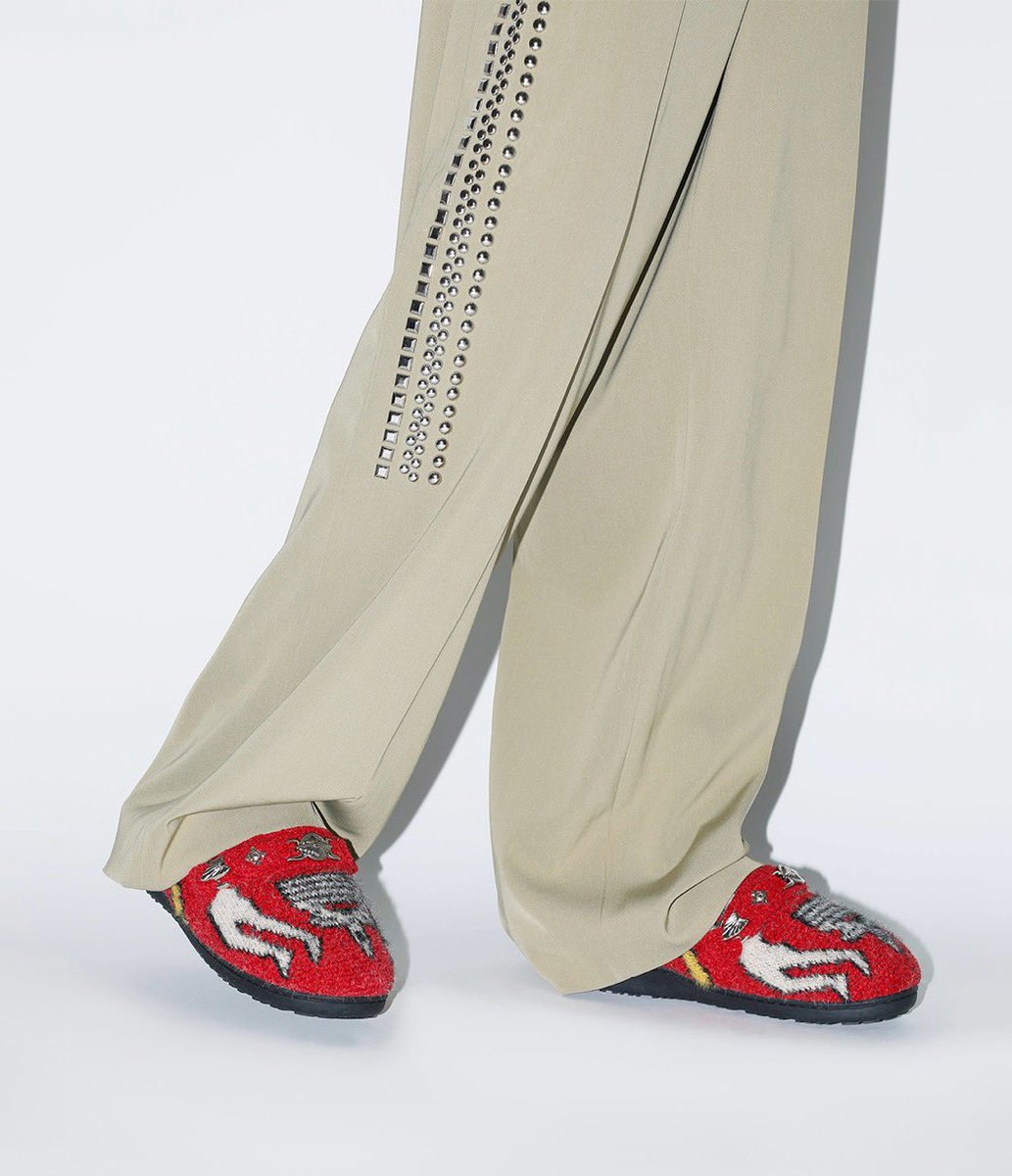 TOGA x SUBU 25FW『KNIT SLIP-ON』が国内11月28日（金）より発売予定