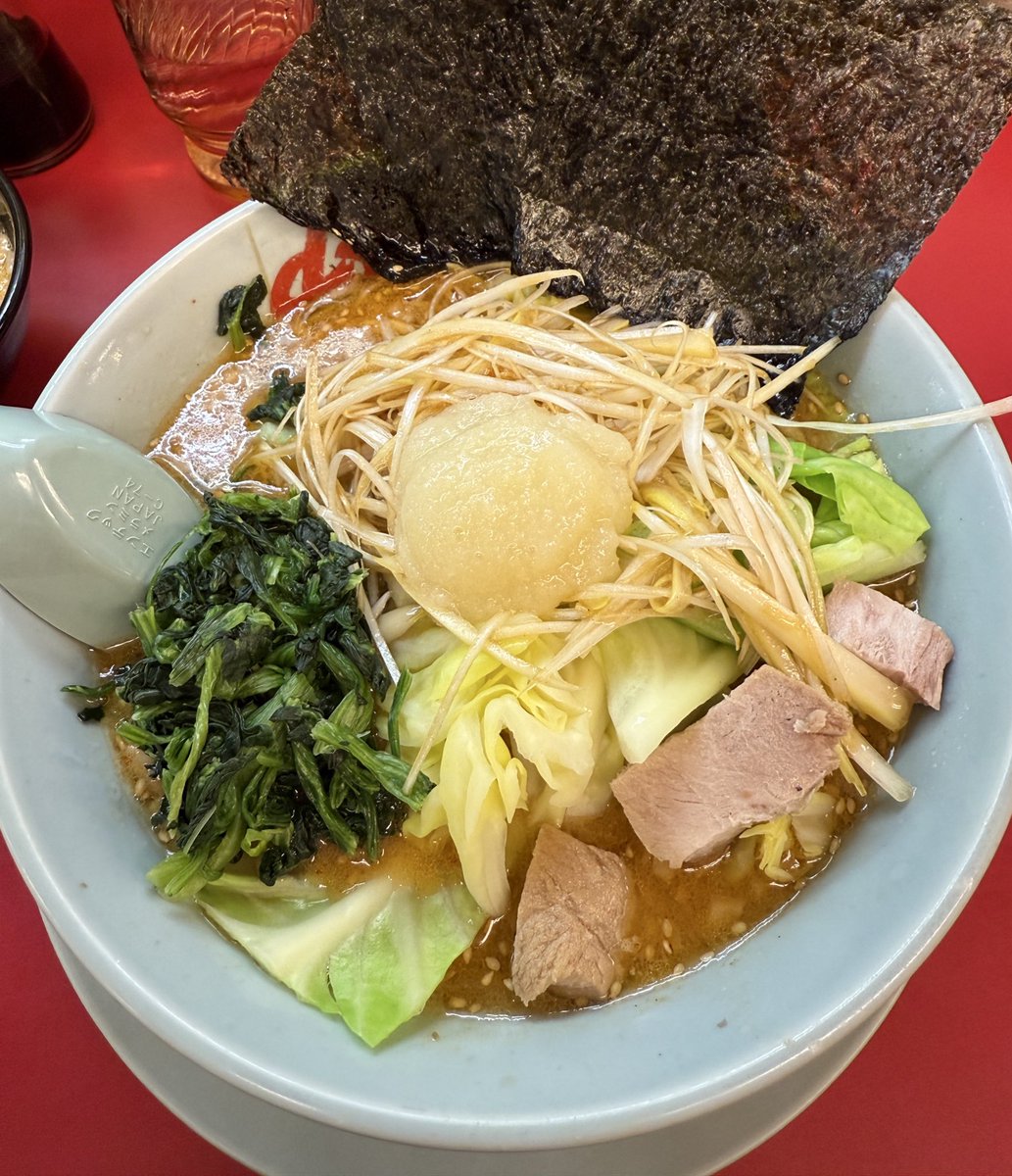 clean_part's tweet image. 明日は上司に怒られる事が確定したので気合い入れに来ました🍜
#山岡家ガチ勢
