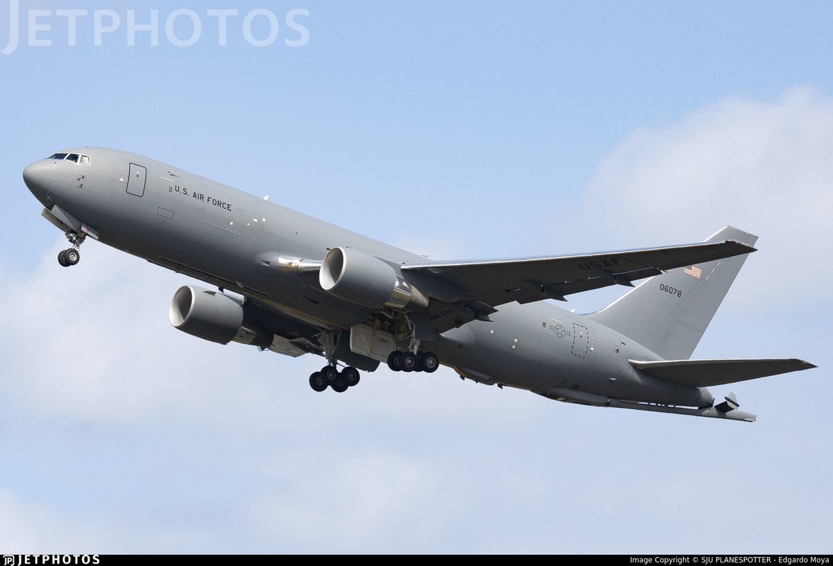 ArmchairAdml's tweet image. #USAF United States Air Force

Boeing KC-46 Pegasus 1x
#AE63BA 20-46078 - REACH 1096

REACH 1096 started tracking west of the Bahamas at FL300. There’s no ACARS/Mission Code for this flight. 

REACH 1xxx flights are usually carrying someone important iirc, would be great if