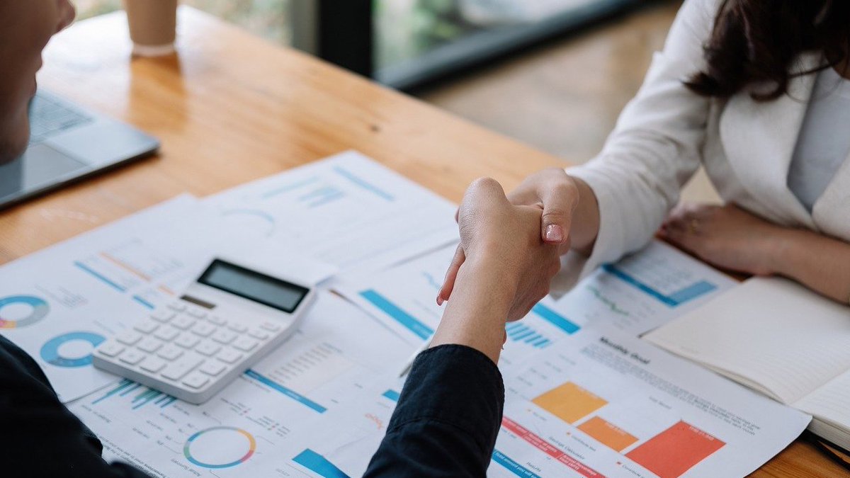 BREAKING: Investment firm acquires minority stake in fleet management software provider  insidermedia.com/news/south-wes…