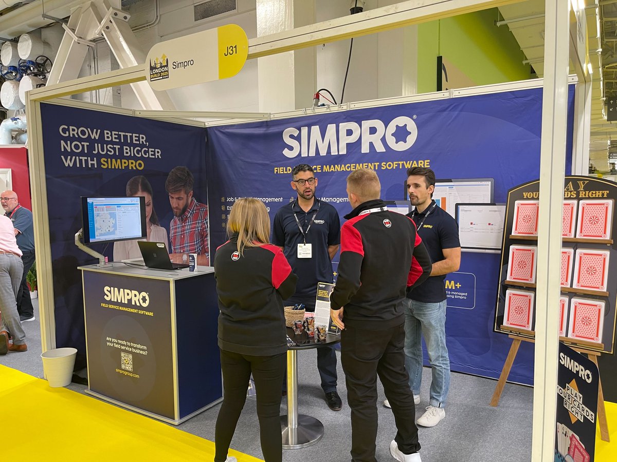 simprosoftware's tweet image. Busy week at London Build @LondonBuildExpo! 

Even TV Personality, @MarkLabbett joined at Booth J31 to Play Your Cards right winners where will be entered into the drawing to win a supercar high speed experience!

#LondBuild #festivalofconstruction