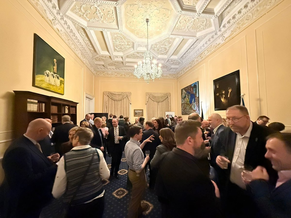 Launch Digital tweet media