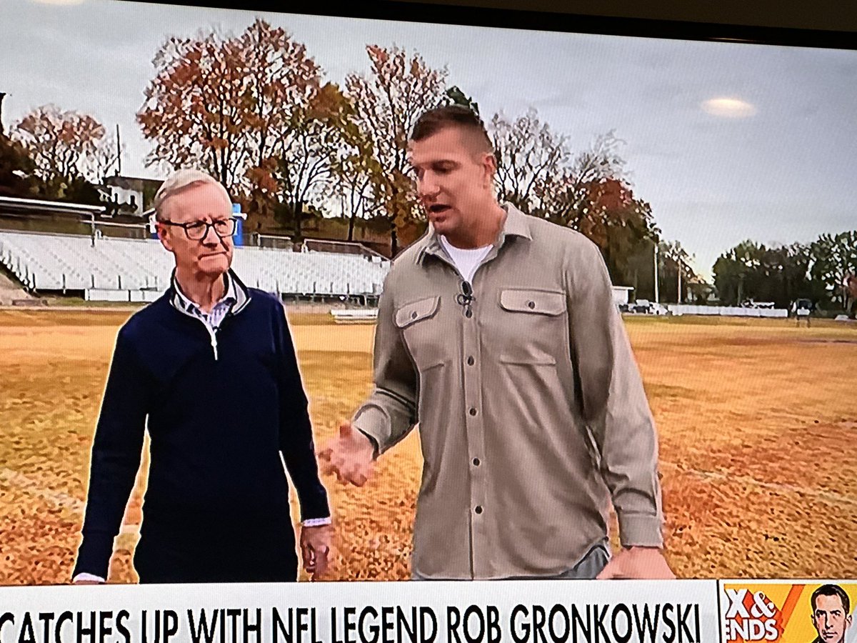 cor_england's tweet image. Way to go!!!!
@TMobile #FN5GLContest