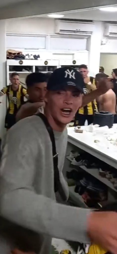 Cómo que Alejandro “Pantera” Gutiérrez no fue sancionado en el informe de Echavarria? No fue citado en Deportivo Madryn vs Morón por estar lesionado pero alguien le permitió ingresar al campo de juego a tirar trompadas.