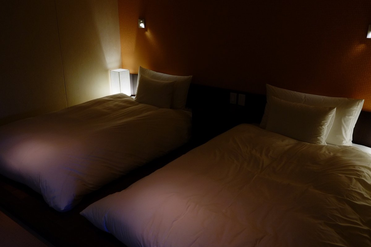 ワンナイトが苦手な人へ。

ワンナイト成功率80%を叩き出した手法を5,200文字でまとめた。

ホテル前のグダもなく自然にホテルに持ち込めるアポの流れを解説している。

「付き合ってない人とHはしたくない」
「ワンナイトして軽い女と見られたくない」