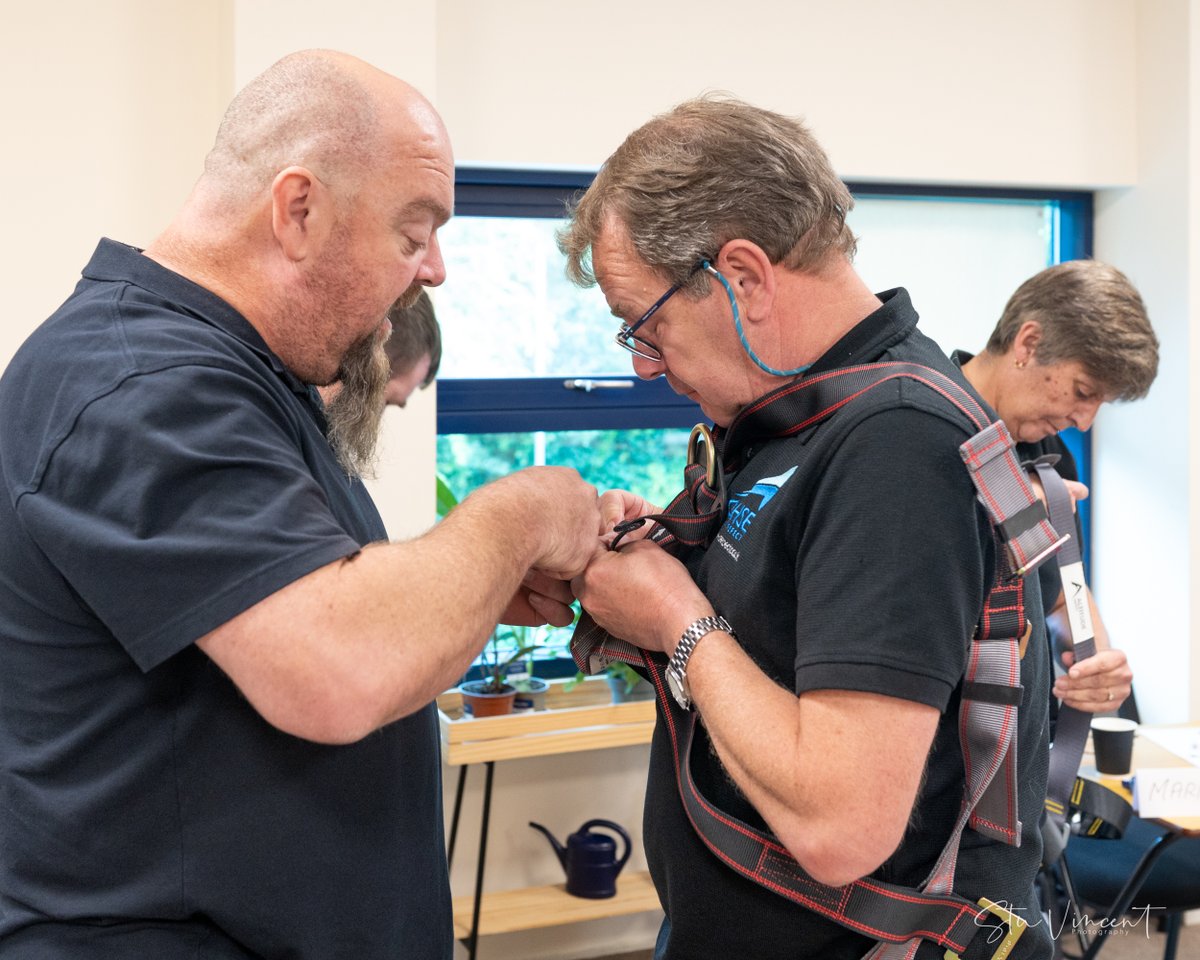 1NTS's tweet image. Don&apos;t miss out on your chance to become certified in Safety Harness Train the Trainer! Our 2-day course is perfect for anyone working at heights and using harnesses. 
Get booked for Dec or Jan.
#safetyharness #workatheight #trainthetrainer #RoSPAAssured

ntstraining.co.uk/trainer-course…