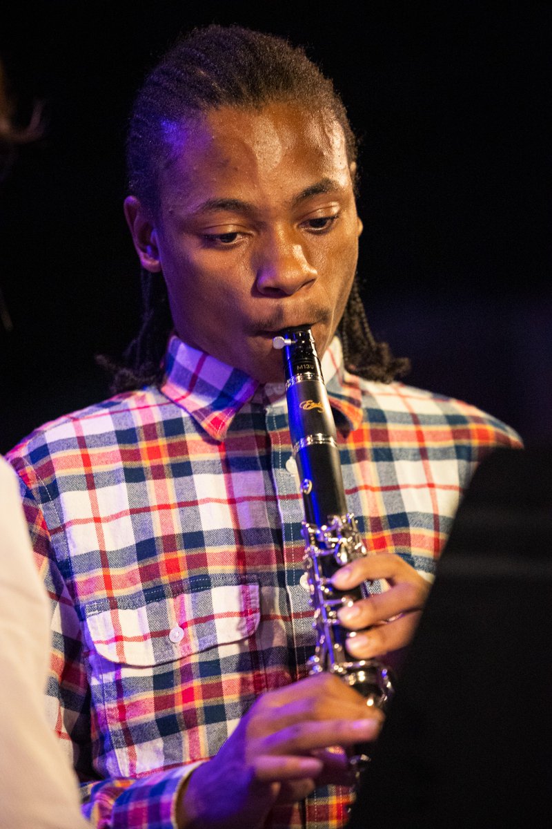 AnthroposArts's tweet image. More arts = stronger communities + lower poverty (thanks for the receipts, UPenn). We’ve lived this truth for 27+ years. Our students become educators, healers, &amp;amp; cycle-breakers. @givingtuesday is almost here (12/2). Start your impact early. 👇
anthroposarts.org/donate/