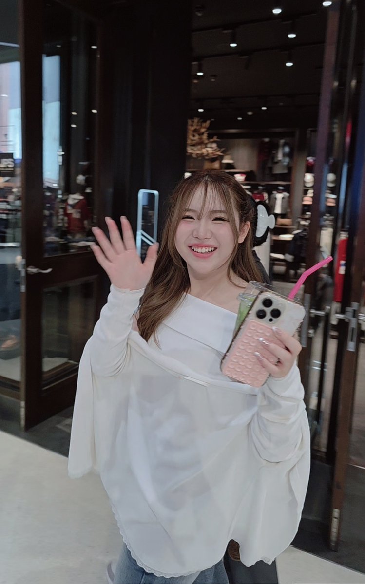 JAIYENNAKUB's tweet image. น่ารักทั้งคู่เลย

Ploen&amp;amp;Nisha ได้ด้ายไหม
#ได้ด้ายไหม
#PloenCGM48
#NishaCGM48