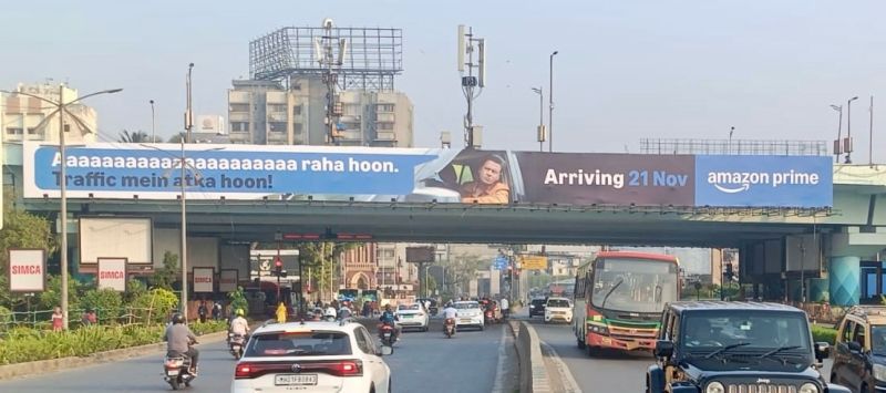 IMPACT_onnet's tweet photo. A @PrimeVideoIN billboard revives Srikant Tiwari’s viral punchline to announce The Family Man 3. The clever visual drop is sparking buzz both on-ground and across social media.
#TheFamilyMan3 #PrimeVideo #SrikantTiwari #BillboardBuzz #SeriesLaunch #OutdoorCampaign #ViralDialogue https://t.co/jH6nSOSSJz