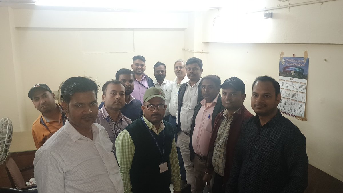 cscsAssociation's tweet image. आज Central Secretariat के Group-C कर्मचारियों से जुड़े महत्वपूर्ण मुद्दों पर आयोजित बैठक के प्रमुख छायाचित्र।
CSCS Association, Group-C कर्मचारियों के कल्याण, अधिकारों और कैरियर ग्रोथ के लिए निरंतर प्रयासरत है।
समान अवसर • सम्मानजनक कार्य वातावरण • प्रगति की राह
हमारी…