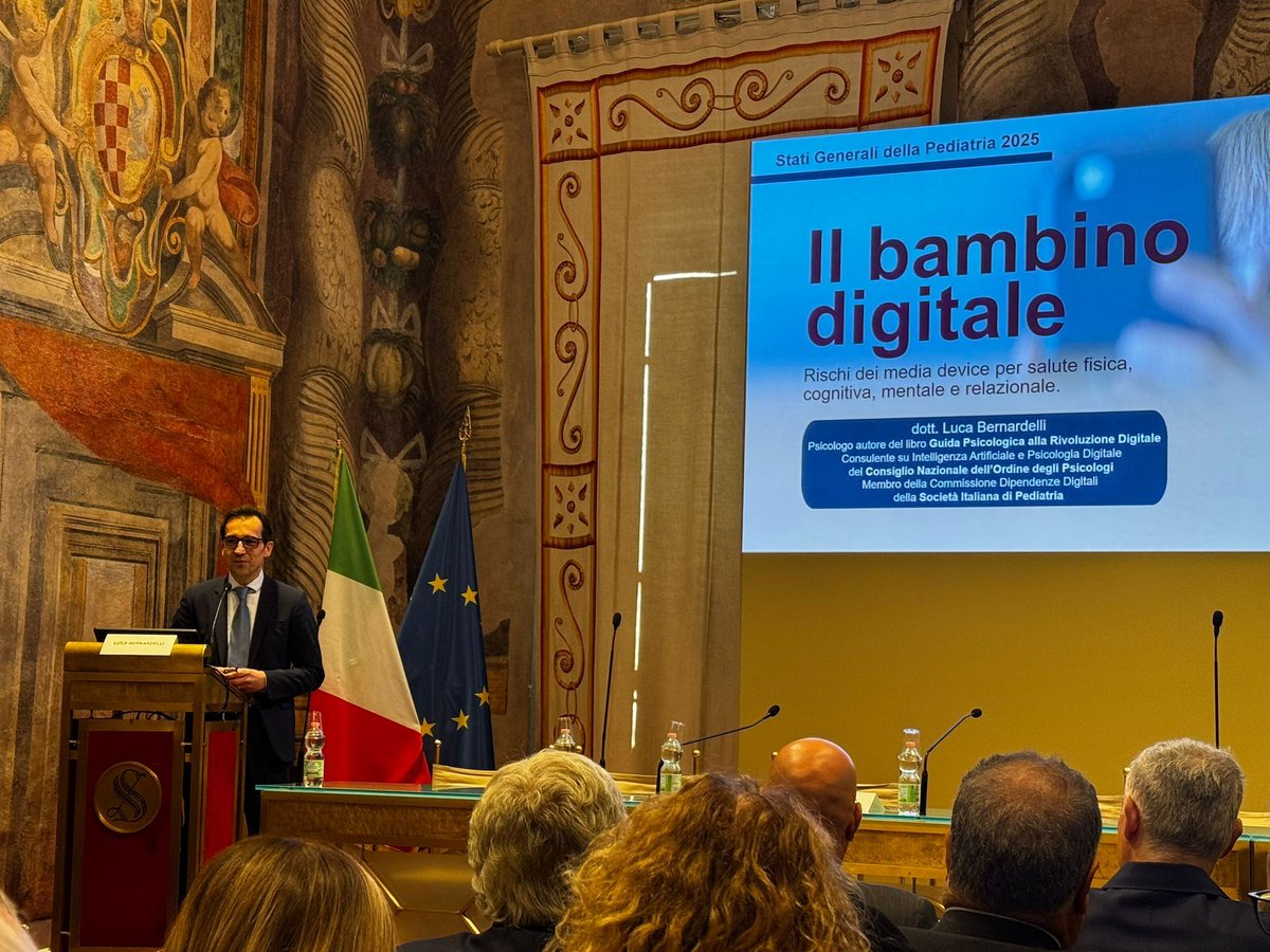 BecomeHub's tweet image. 📍Tappa storica per la tutela dei minori nel digitale.

Presentate al Senato le nuove Linee Guida SIP:
❌ Niente smartphone personale &amp;lt;13
🚫 No Internet senza supervisione &amp;lt;13
⏳ Social il più tardi possibile (meglio a 18 anni)

Meno online, più benessere.
#benesseredigitale