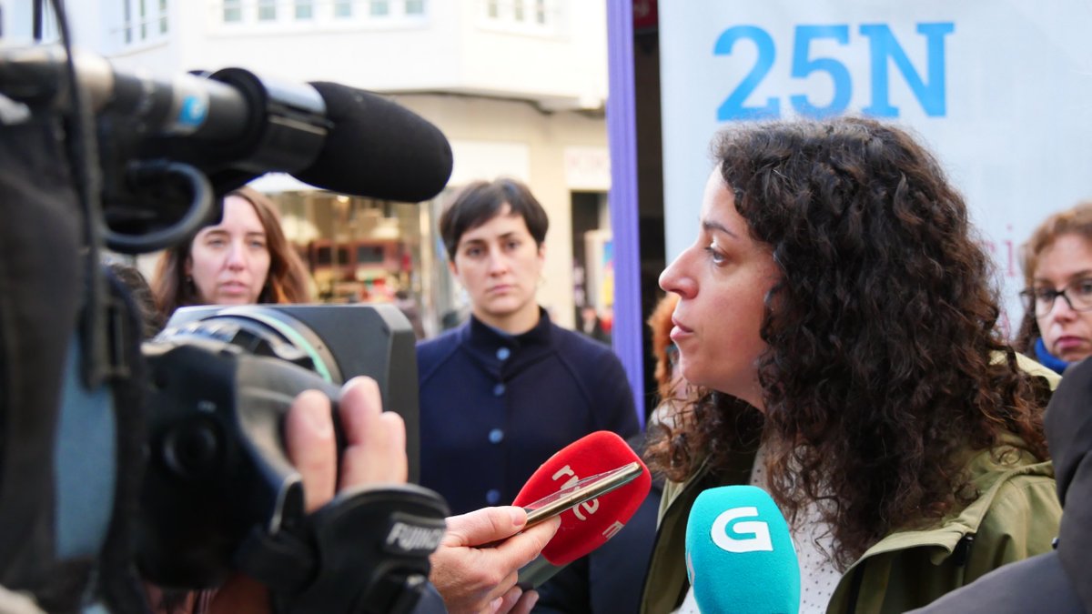 noaourense's tweet image. 🟪𝟮𝟱𝗡 🟪𝙉𝙚𝙜𝙖𝙧 𝙖 𝙫𝙞𝙤𝙡𝙚𝙣𝙘𝙞𝙖 𝙢𝙖𝙘𝙝𝙞𝙨𝙩𝙖 𝙚́ 𝙫𝙞𝙤𝙡𝙚𝙣𝙘𝙞𝙖 𝙢𝙖𝙘𝙝𝙞𝙨𝙩𝙖
campaña cun duplo obxectivo: 𝗱𝗲𝗻𝘂𝗻𝗰𝗶𝗮𝗿 𝗼 𝗻𝗲𝗴𝗮𝗰𝗶𝗼𝗻𝗶𝘀𝗺𝗼 da dereita e os 𝗿𝗲𝗰𝗼𝗿𝘁𝗲𝘀 𝗲 𝗽𝗿𝗶𝘃𝗮𝘁𝗶𝘇𝗮𝗰𝗶𝗼́𝗻𝘀 da atención ás vítimas de violencia👇