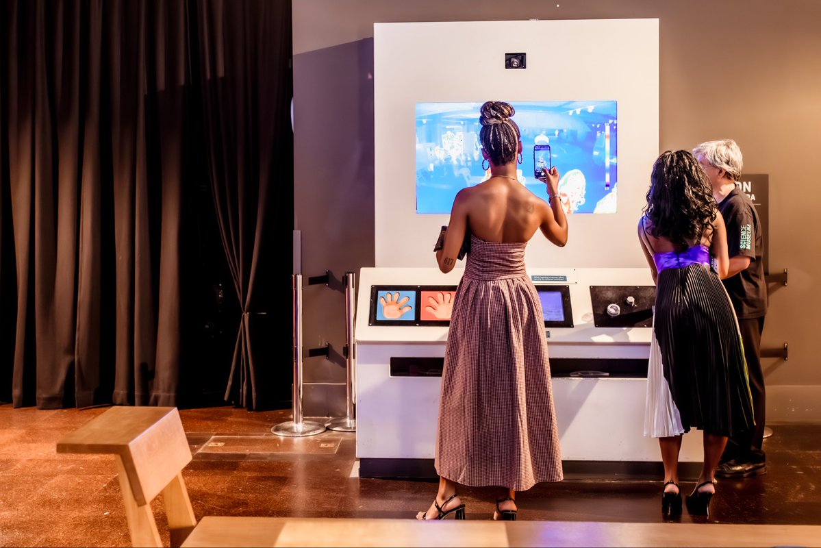 SCM_Events's tweet image. When your theme is innovation and progress, what better backdrop than a setting that celebrates the joy of learning? For @RoomtoRead’s reception, they chose Wonderlab - our interactive gallery where science comes alive through hands-on exhibits and mind-bending experiments 🧪