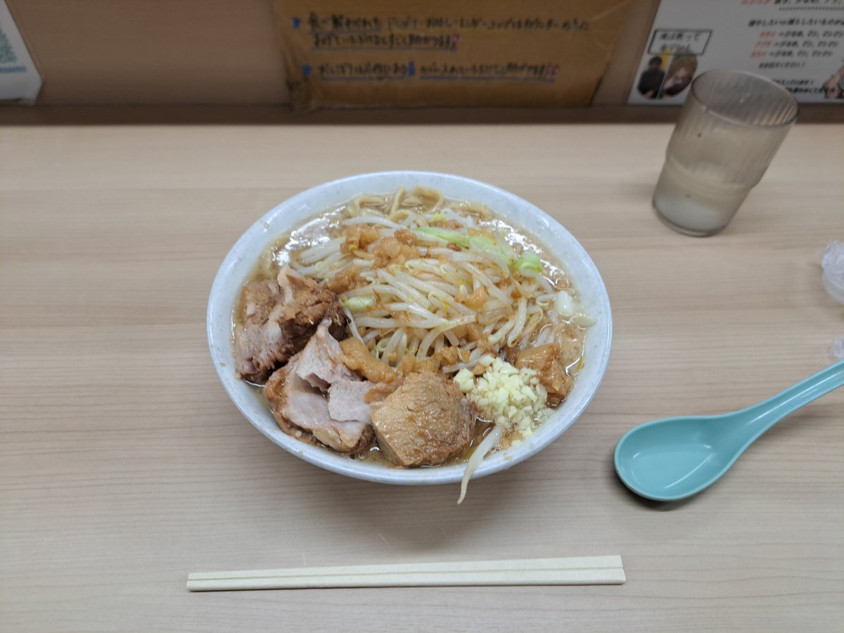 Sana4life_'s tweet photo. 真紅誕前日祭ぶりに歴史を刻めにお邪魔しました
とても美味しいラーメンでした
ありがとうございました https://t.co/eCdKr8XHYc