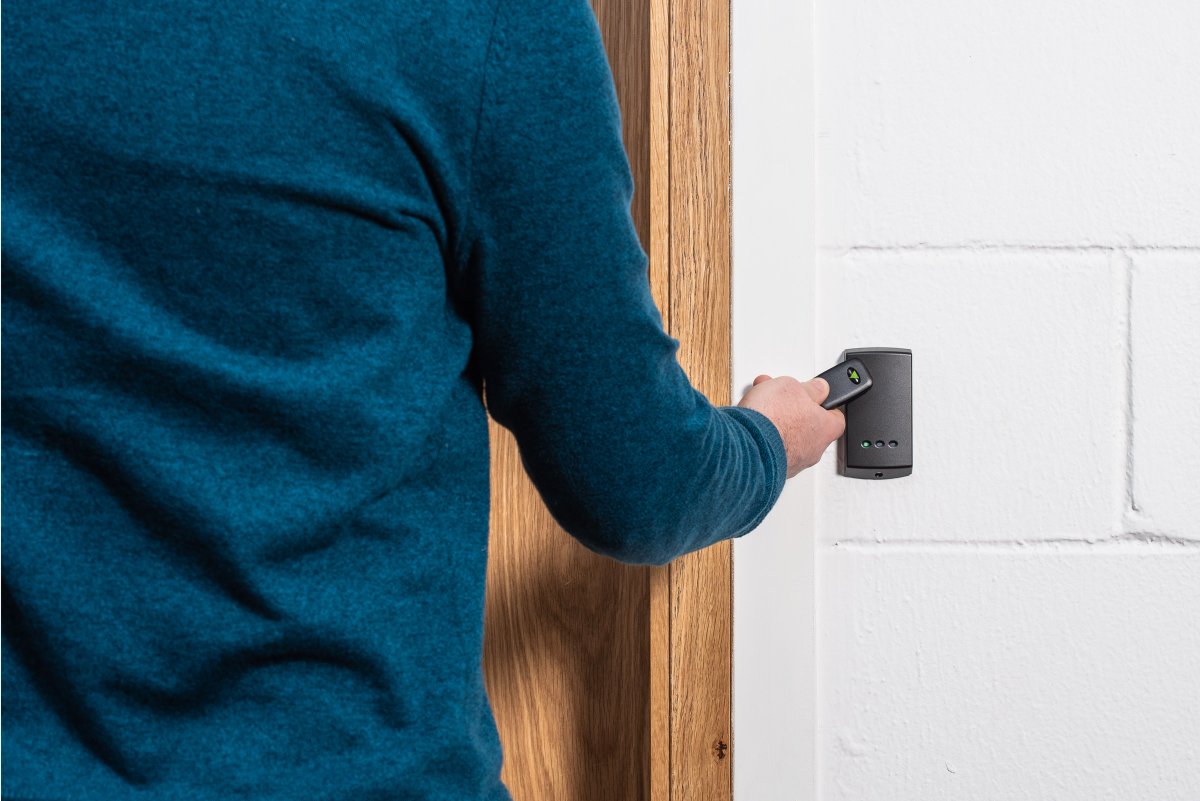 SamsonSecurity1's tweet image. Modern access control = safer, smarter entry.

Manage users, restrict zones, track activity, and remove keys entirely.

#DoorAccess #AccessControl #FobAccess #Security #Keys