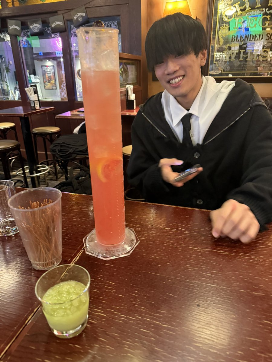 imu_maimai's tweet image. 七海 初HUBおめでとう