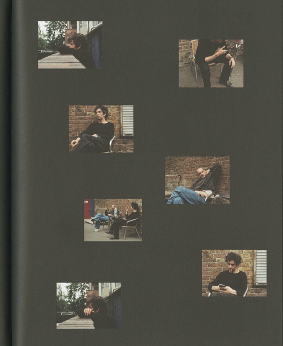 新品】THE 1975 グラストンベリー Zine THE 1975 GLASTONBURY ZINE