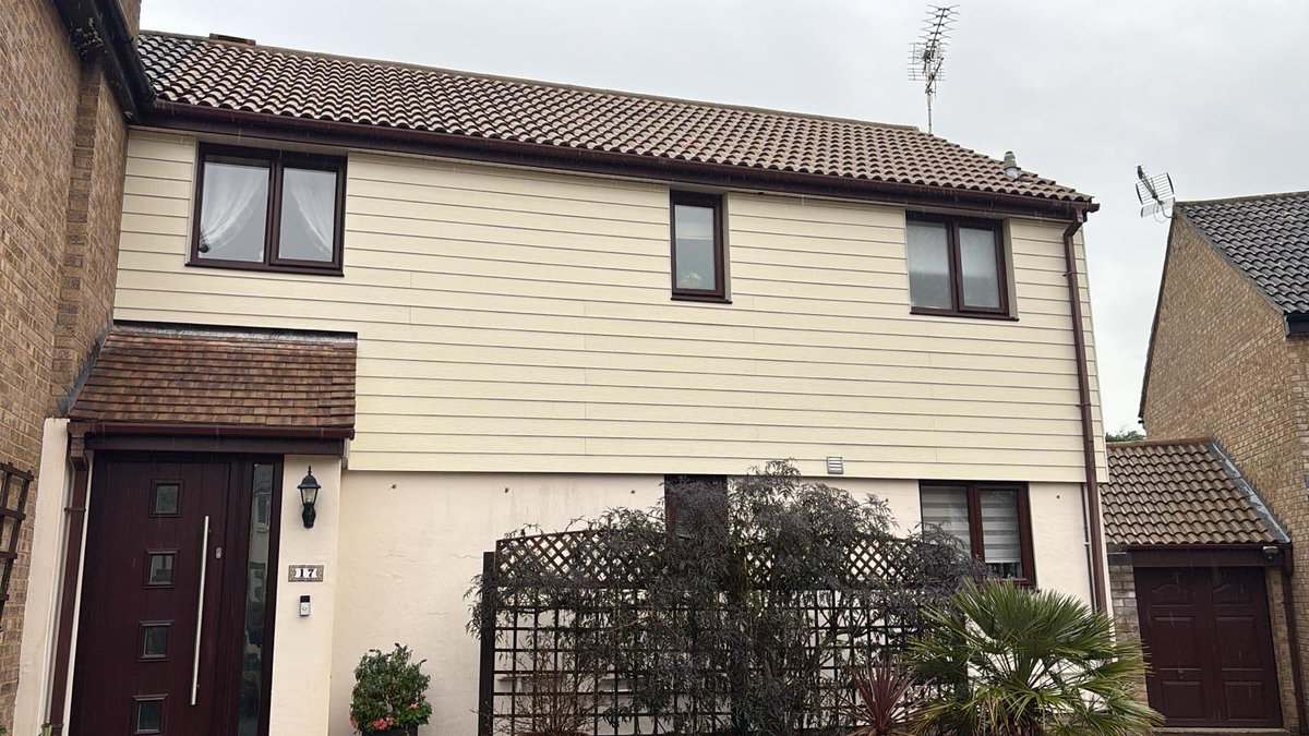 Our team at Greenoak Concept &amp; Design have just completed this #HardiePlank wall cladding installation in SOUTH WOODHAM FERRERS 

greenoakcompany.co.uk
01702 238938 
96 Bridgwater Drive, Westcliff-on-sea. SS0 0DH