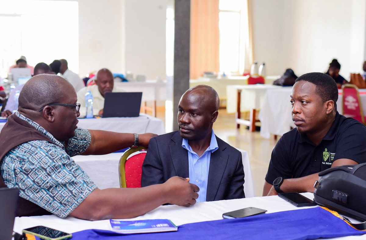 NITAUganda1's tweet image. NITA-U, and @Educ_SportsUg joined teachers in Masaka for a content development workshop to support the scale-up of @UlearnUg The upgrade will enable the platform to serve up to 10,000 teachers with more interactive and diverse digital content.

#DigitizeUG #UDAPGovNet