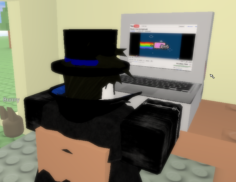 dataskywalker  ,,  on mr. dinosaur's house