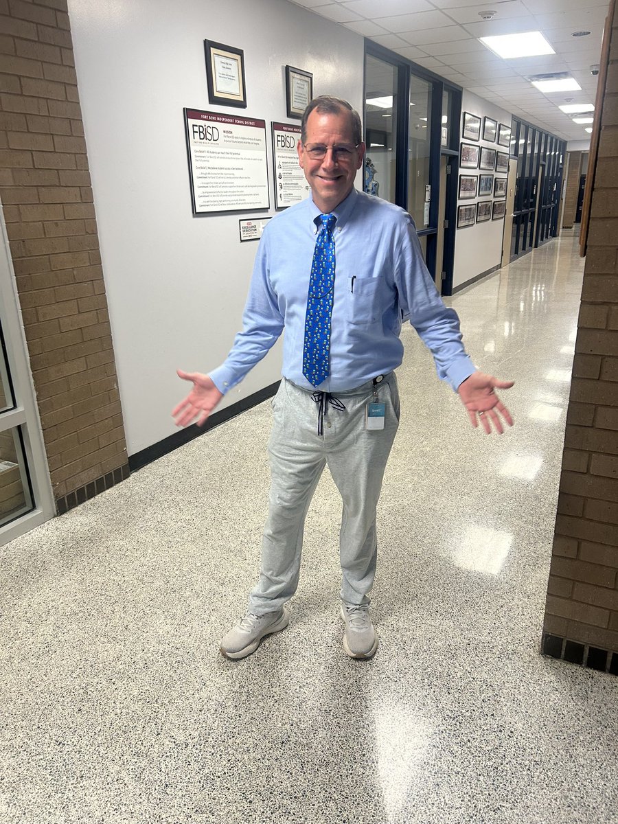 Tara Baker tweet media