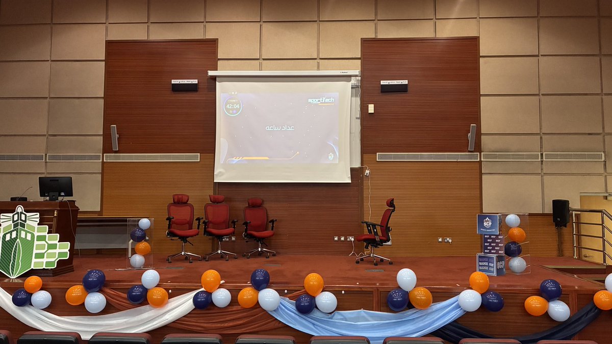 D00NY_'s tweet image. شغف الرياضة والتقنية يجتمع في #SportTech شفنا طاقة المشاركات وإبداعهم ✨⚡️

فخوره إني كنت من طاقم العمل لهذا الهاكثون الرائع 🤍📸
#سبورتيك | @SportFCIT