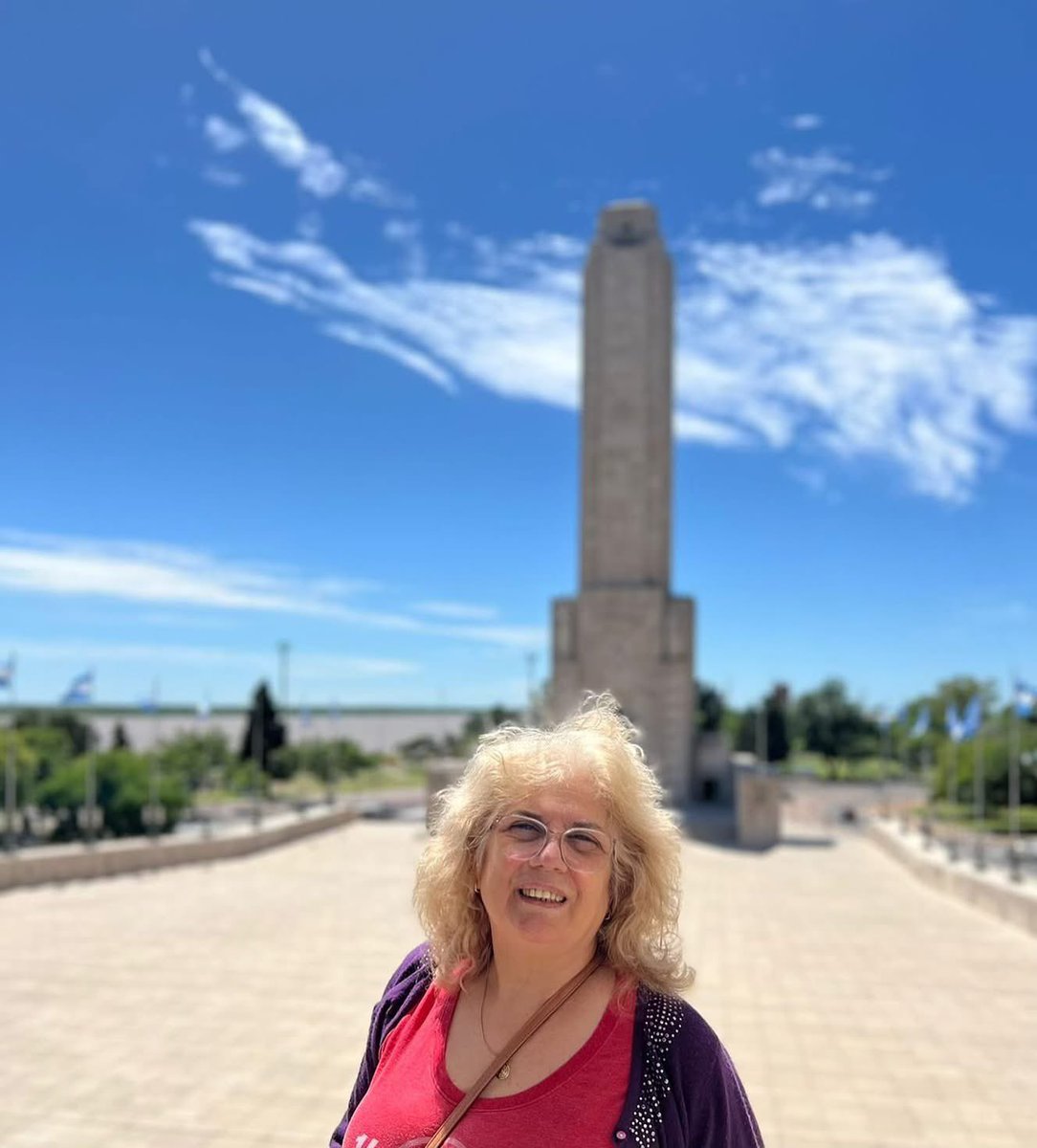 Ya, en La Barra de Casal, por <a href="/680Lt3/">LT3 AM 680</a> de Rosario, <a href="/AliciaPintus/">Alicia Pintus</a>, desde España, en diálogo para analizar el proyecto de Educación que propondría el gobierno nacional argentino: “Santa Fe recién este año está revisando un diseño antiquísimo de la vieja Ley Federal de Educación”.