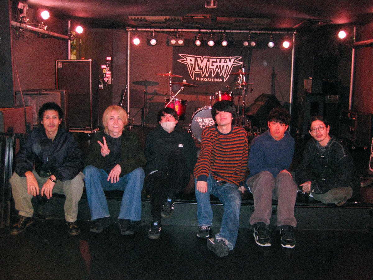 Kelly_mini_'s tweet image. 遅くなりましたが『Elephants!!』4日間走り切りました！ありがとうございました。
象(先輩)は強し。そう痛感する瞬間ばっかり。
この人達とこの先も一緒にやりたいって心の底から思ったのでこれからもしゃかりきに精進します。
来てくれた人本当にありがとう！もっとやります✌️