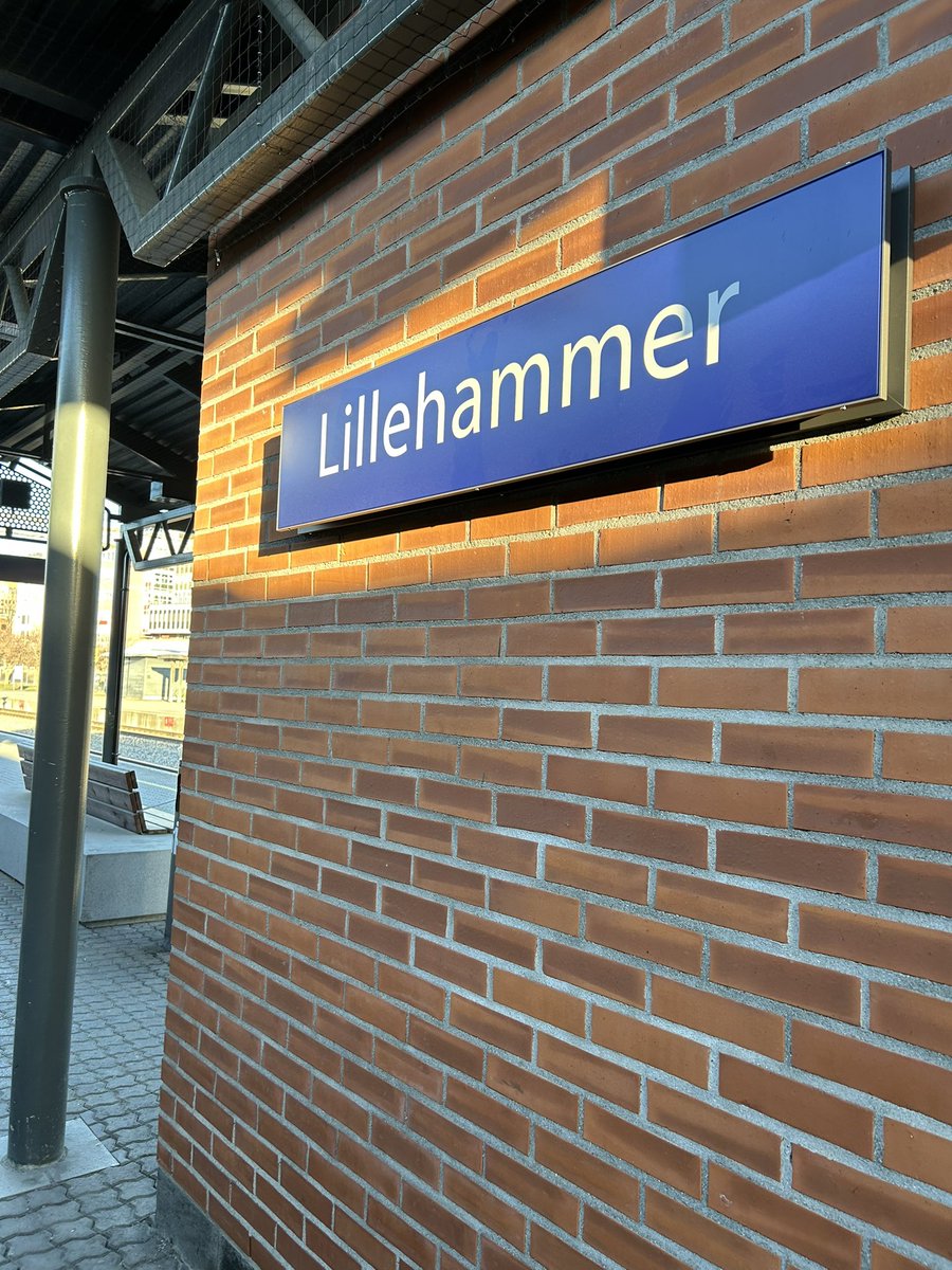 Dzień dobry Państwu. #skijumpingfamily #Lillehammer