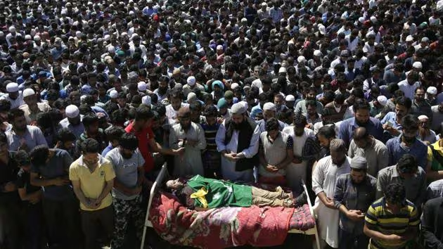 AadiAchint's tweet photo. There has been improvement but people like you and your ilk are actually worse for that area... stop covering up the problem.. 

There is a reason why Pahalgam terrorists were hiding in Kashmir for 95 days. Tell me I am wrong.

This cant vanish in 10 years..

Handful she says !!!!
