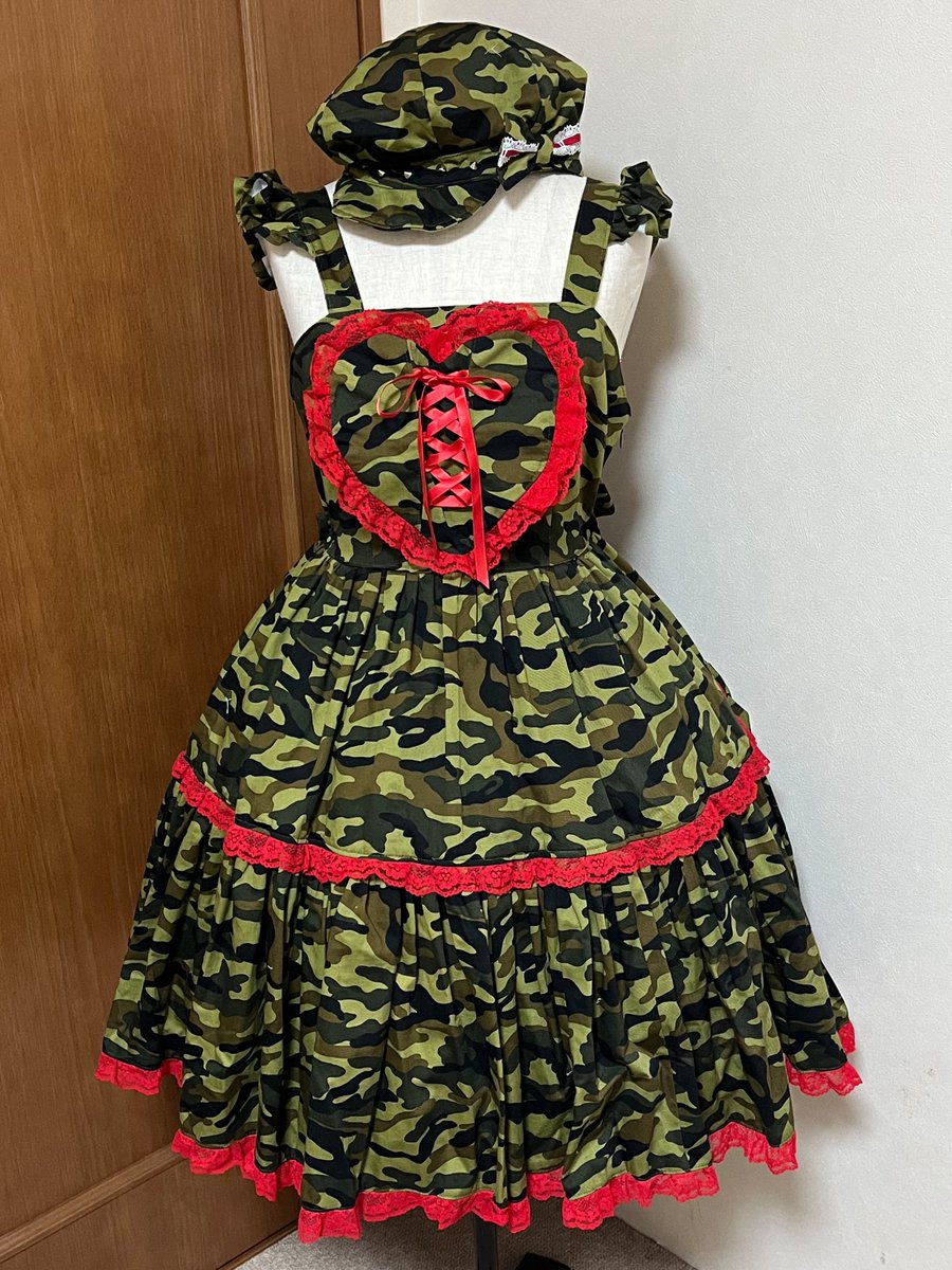 🎀11/29 Lolita＆GirlsPopupお品書き🎀

ブランド名:innocent star
迷彩ロリィタJSK・キャスケット付き(バラ売り不可)

<a href="/LGirlspopup/">Lolita&GirlsPopup【11/29秋葉原ハンドレッド】</a>