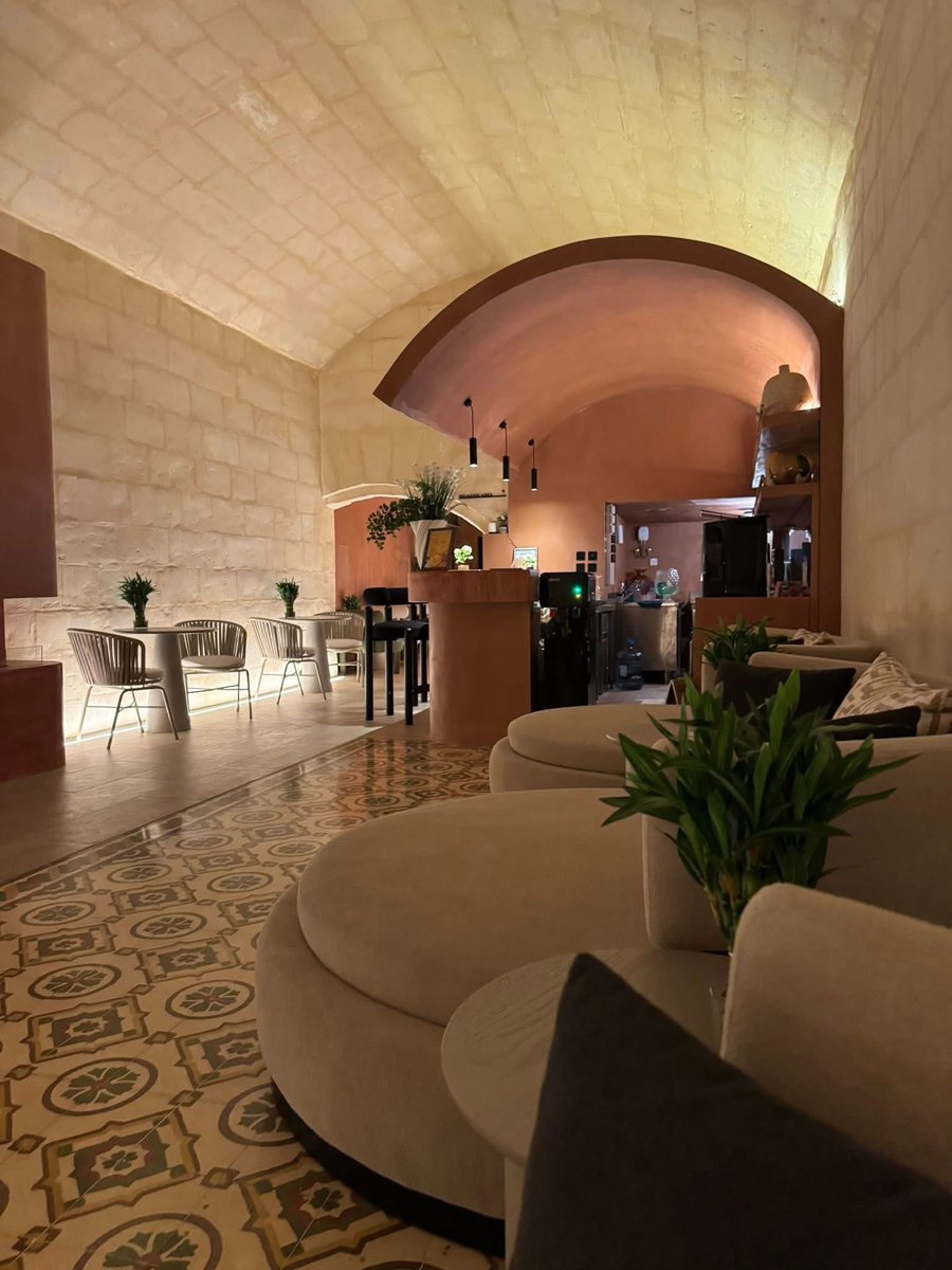 johngalea's tweet image. 🧘‍♂️🇲🇹 💦 #spavibes #johngalea #galea #deesparlour #malta #stjulians #memalta #mercurytower