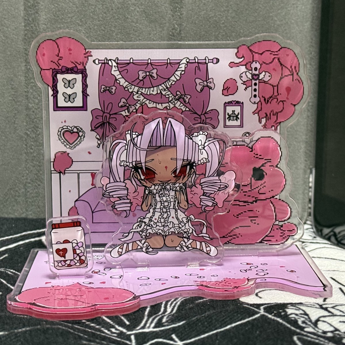 雑な撮影ですが、今回のアクスタかなりいいです。