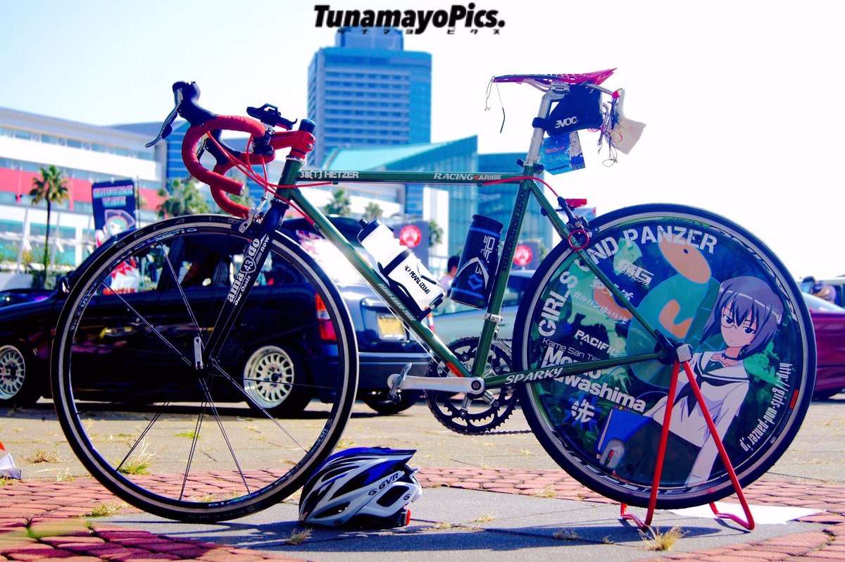 Xx27m4xX's tweet image. 痛車やる時は、この頃のモチベーションに戻りたい
画面割れたiPhone 6一台でデータ作ったあの時((