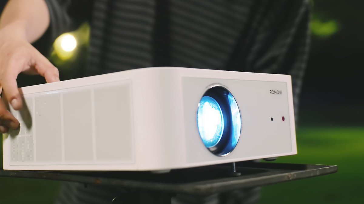 ROMOVI Japan tweet media