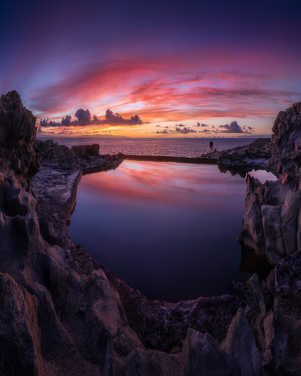 Imanolzuaznabar's tweet photo. Una foto del precioso amanecer de hoy desde Tenerife. https://t.co/OCLGzWnHx7