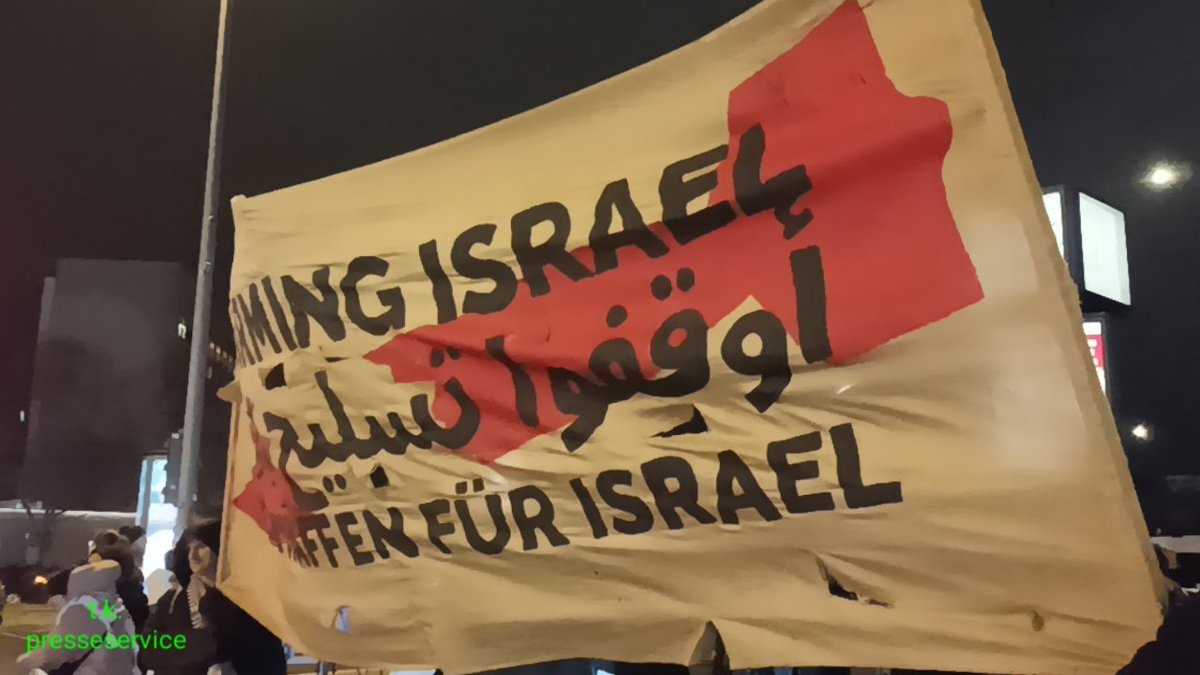 t47da's tweet photo. Vienna House by Wyndham Andel's Berlin dort wurde heute die Berlin security-konferenz abgehalten dagegen gab es Protest aus der pro palästinensischen Community gegenüberliegenden Seite wenn der landsberger Allee eine Kundgebung gemacht gegen die security-konferenz gestern
#b2011 https://t.co/sifOsyYCw1