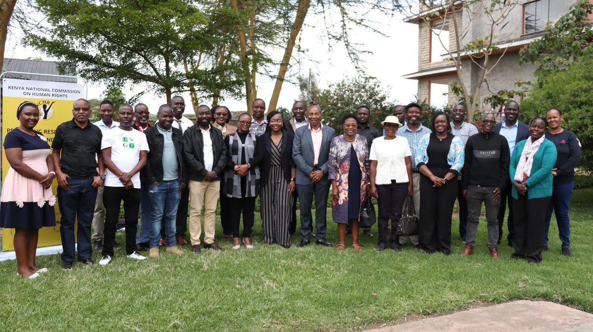 KNCHRLaikipia's tweet photo. @HakiKNCHR convened a Peer-to-Peer Learning Forum in Naivasha, bringing together businesses from the energy, horticulture, hospitality, fishing and security sectors to strengthen their alignment with the UN Guiding Principles on Business and Human Rights. https://t.co/sCtvRvd2lb