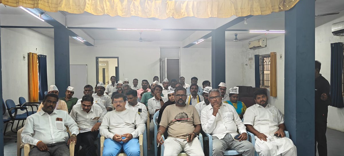 Anand_Humanity's tweet image. Today, a special state-level meeting was held at the Chennai party office under the leadership of AAP Tamil Nadu In-charge, Mr. Pankaj Singh.
Held in the presence of State President Mr. Vasigaran Vasigaran and State General secretary Joseph raja .