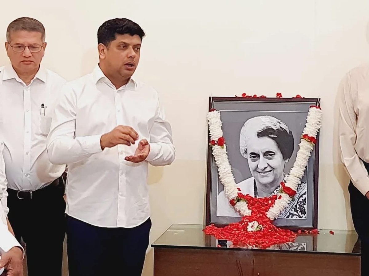amitspatkar's tweet image. Paid tribute to Indira ji at PCC office on her birth anniversary — a guiding force whose fearless leadership and love for India continue to shape my journey.
Her legacy lives on in our collective resolve for a stronger, self-reliant nation.

#IndiraGandhi #Remembrance…