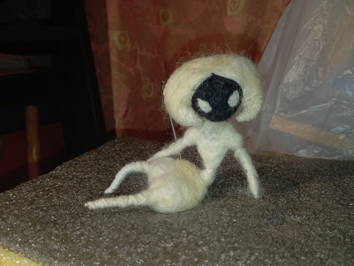 bootlessbug's tweet image. Lace...... 
#silksongfanart