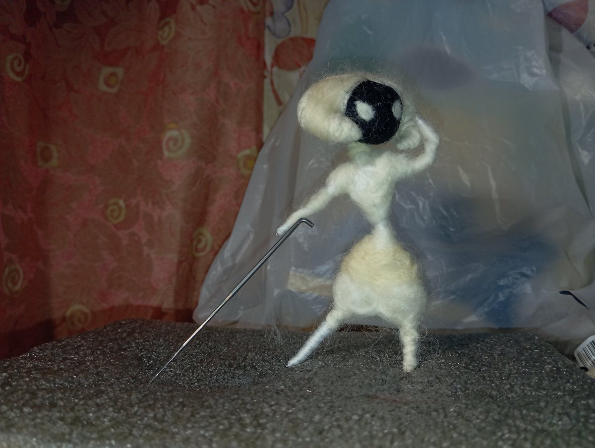 bootlessbug's tweet image. Lace...... 
#silksongfanart