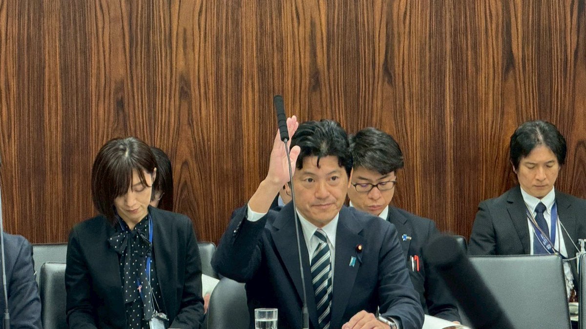 mitani_h's tweet image. 今日は参議院法務委員会にて、嘉田由紀子委員から共同親権に関するご質問を頂きました。
webtv.sangiin.go.jp/webtv/index.php
大切なことは民法改正を絵に描いた餅で終わらせないこと。法施行の来年4月に向けてしっかりと準備を進めていきます！