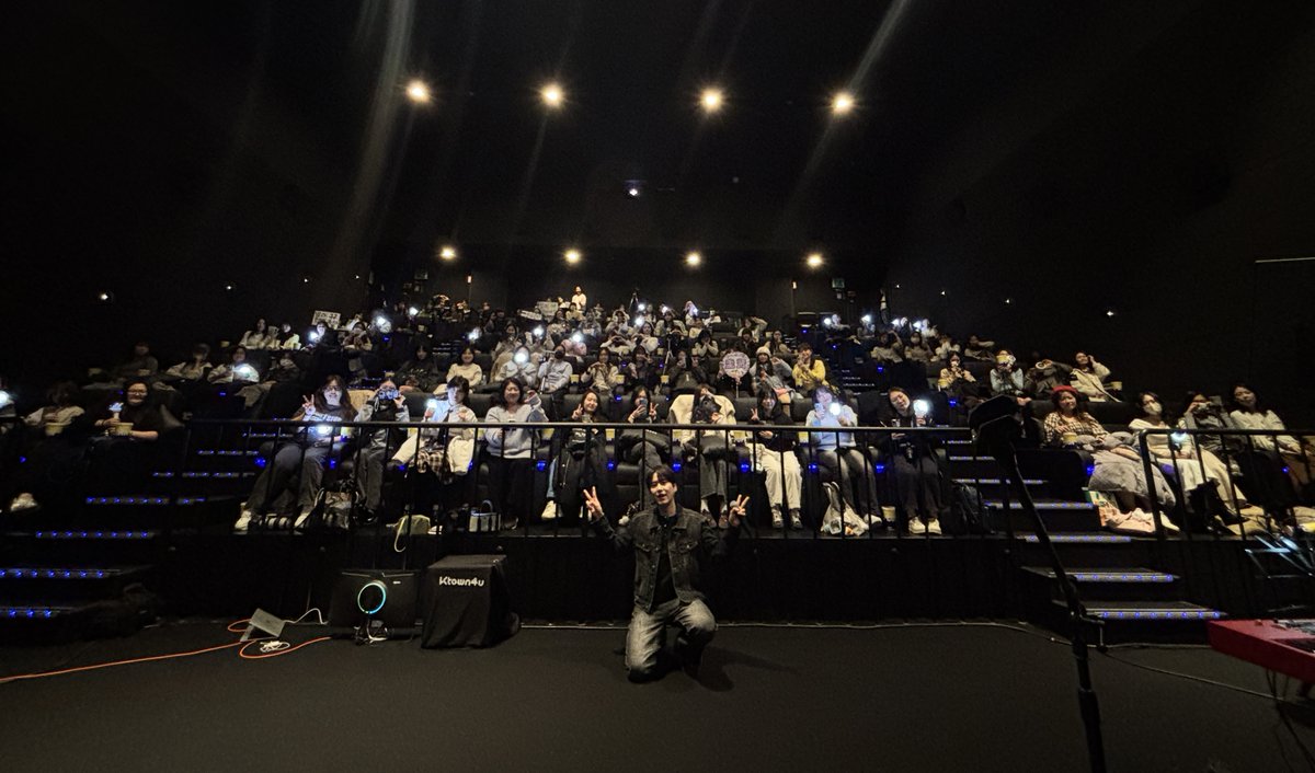 antennamusic's tweet image. #규현

&amp;lt;규현 (KYUHYUN) EP [𝓣𝓱𝓮 𝓒𝓵𝓪𝓼𝓼𝓲𝓬] MV Night&amp;gt;

첫눈처럼 내려온 규현의 이야기❄️
규피터 여러분과 함께 나눈 즐거운 시간이었습니다!

@GaemGyu 
#KYUHYUN
#TheClassic