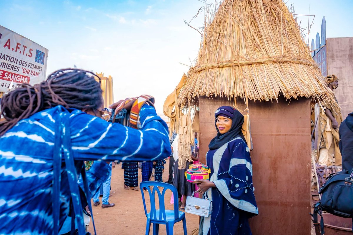 Plus qu'un #festival, #ogobagna est une école de la vie où chaque culture vient enseigner les valeurs de la cohésion sociale et du savoir-faire! 
Rendez vous du 2️⃣6️⃣ Janvier au 1️⃣ Février 2️⃣0️⃣2️⃣6️⃣ à la place du Cinquantenaire de #Bamako ! 
Ogobagna ne se raconte pas, ça se vit!