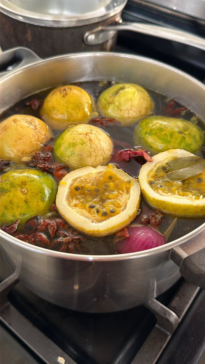 kinggrosa's tweet image. Mami: tengo gripe

Automáticamente yo: