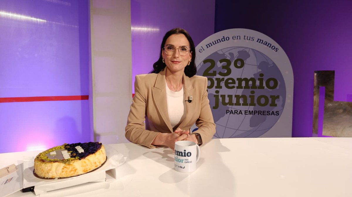 malagaimfe's tweet image. 📺 Esta noche se emite un nuevo #programa del 23° #PremioJunior para #Empresas en @CanalMalagaRTV.
🎙 Conoceremos los #sabores de la #pastelería La Maruja Bakery
🕘 21:00 horas

#Málaga #IMFEMálaga #Emprendedores #Televisión
@malaga @MalagaJuventud @promalaga @ajemalaga