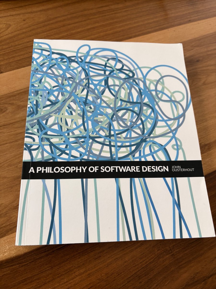 fernandezpablo's tweet image. Librazo. Muy valiosas lecciones de un tipo que programa de verdad (no como el chanta de uncle bob). Me hizo empezar a comentar el código, vamos a ver cuánto dura.