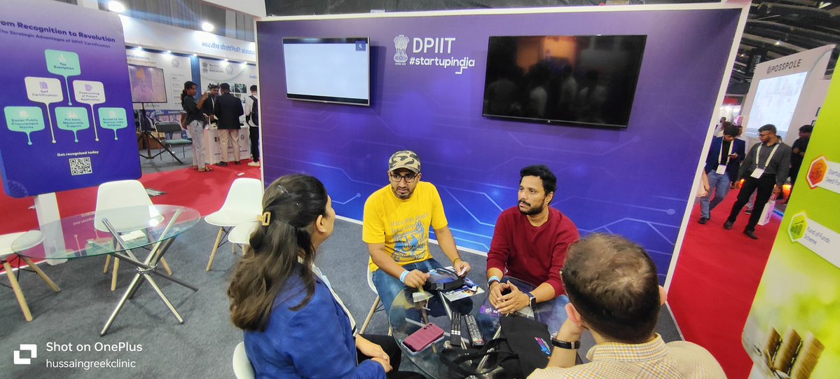 drhussainsharif's tweet image. Attended Asia&apos;s Largest Tech Summit -Bangalore Tech summit -2025 
Worth visiting,great experiences unfolded.
#FUTURise #FutureMakers #BIEC 

Dwichakra Mallesh Gowda Dr India Charitable Trust @malleshgowda @Dwichakra2 biec