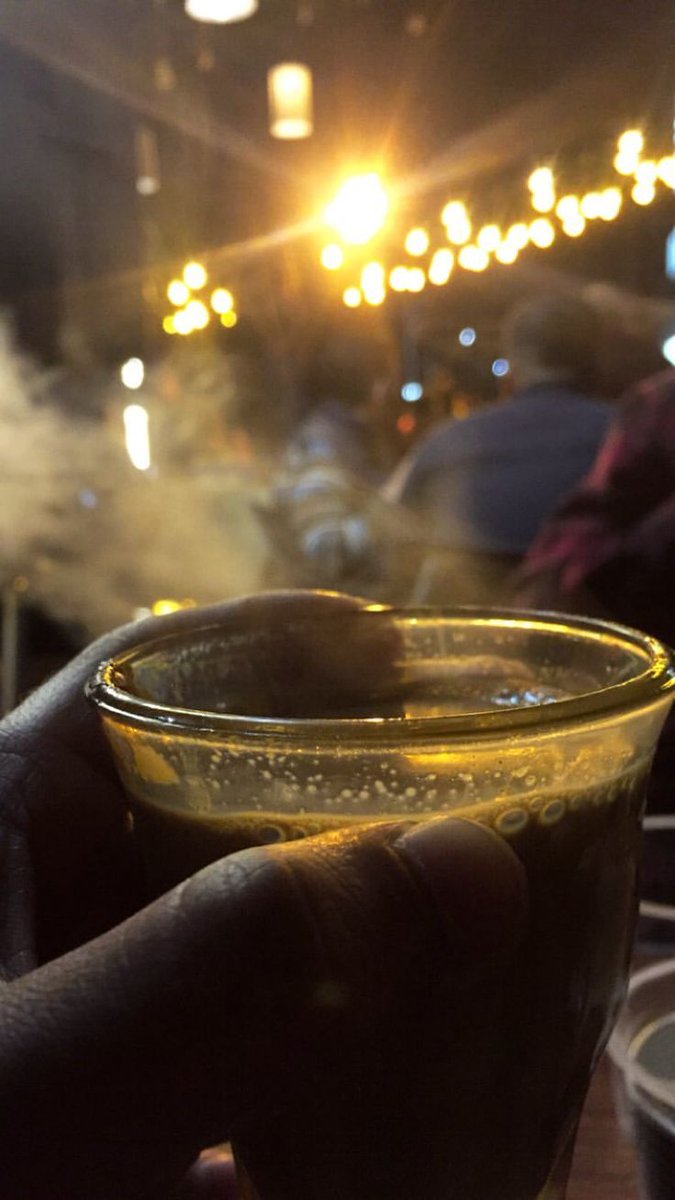 Mijan2k3's tweet image. Late-night chai hits different…
warm cup
cold breeze
 and a mind finally at peace